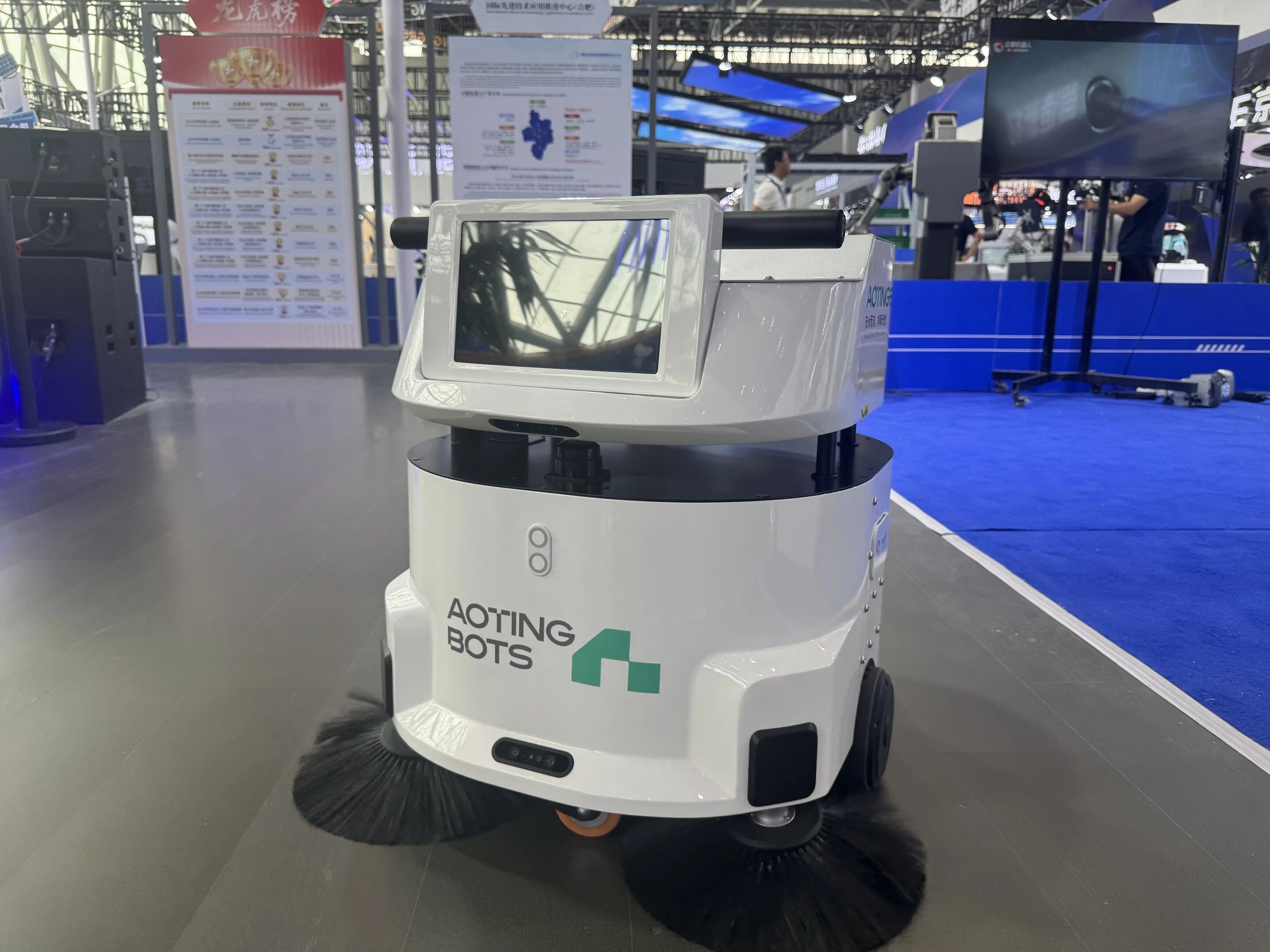 1762861440969284.jpg 微信图片_2025-11-11_193613_613.jpg